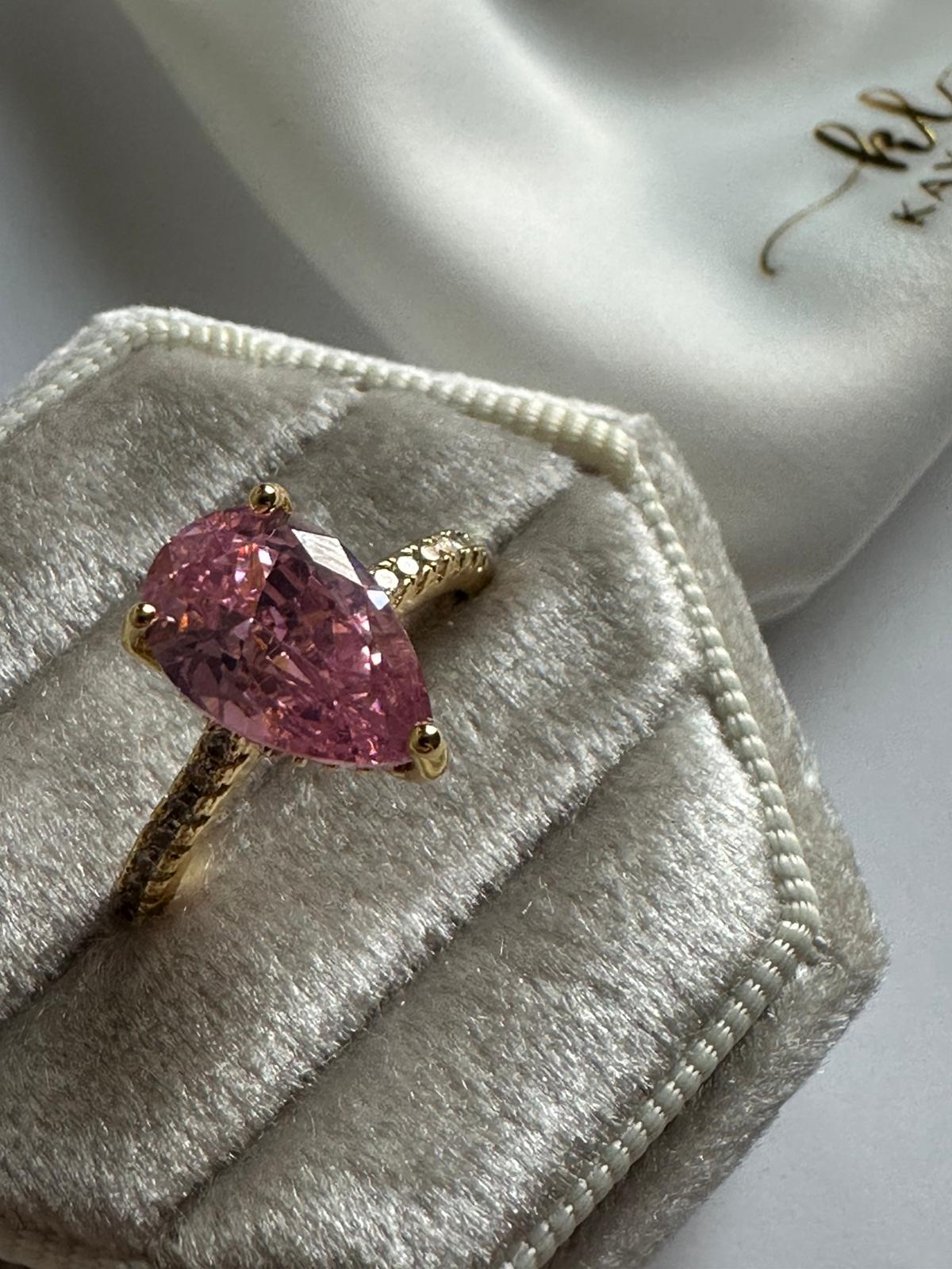 Blushing Vow Pavé Ring