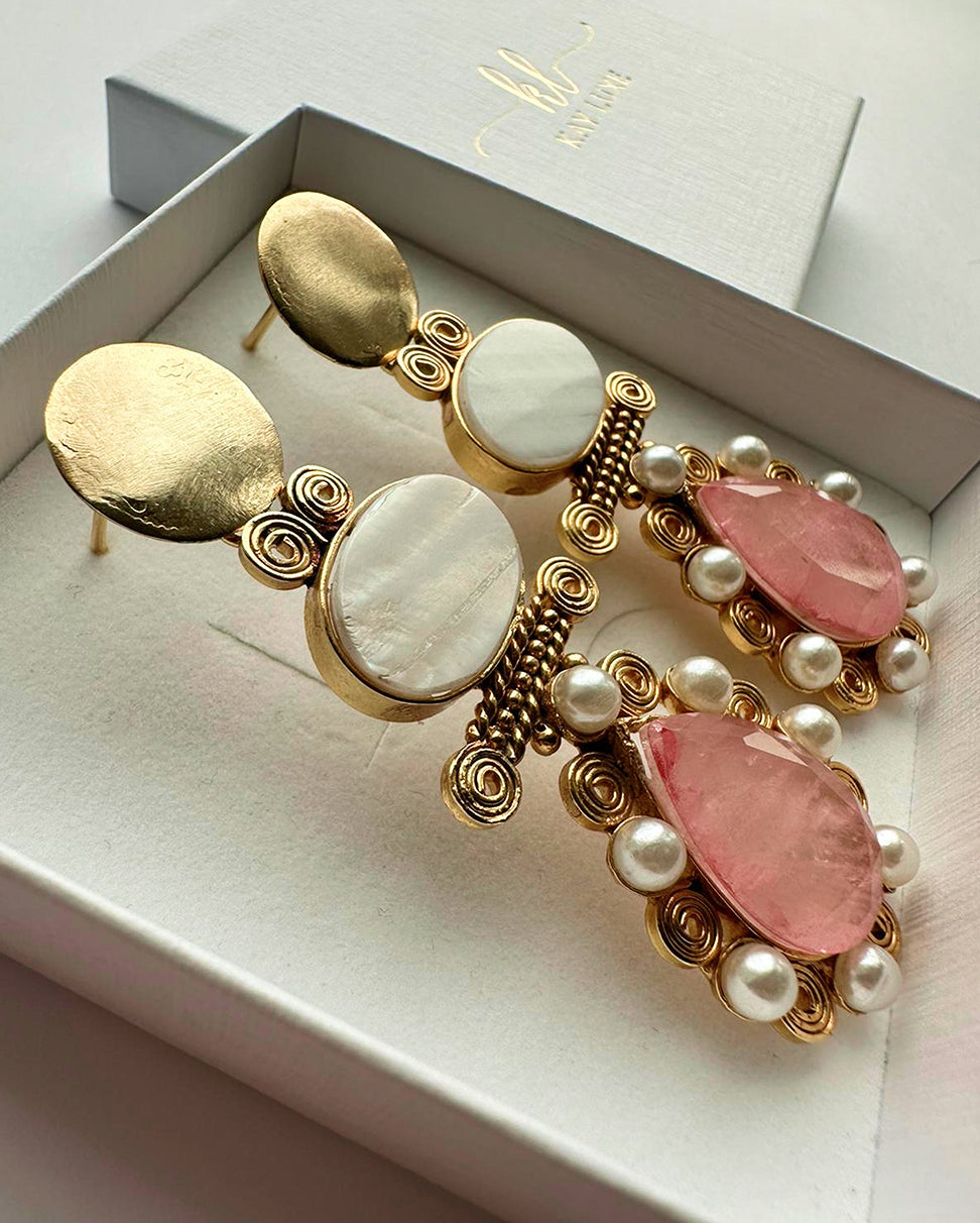 Roselight Pearl Earrings