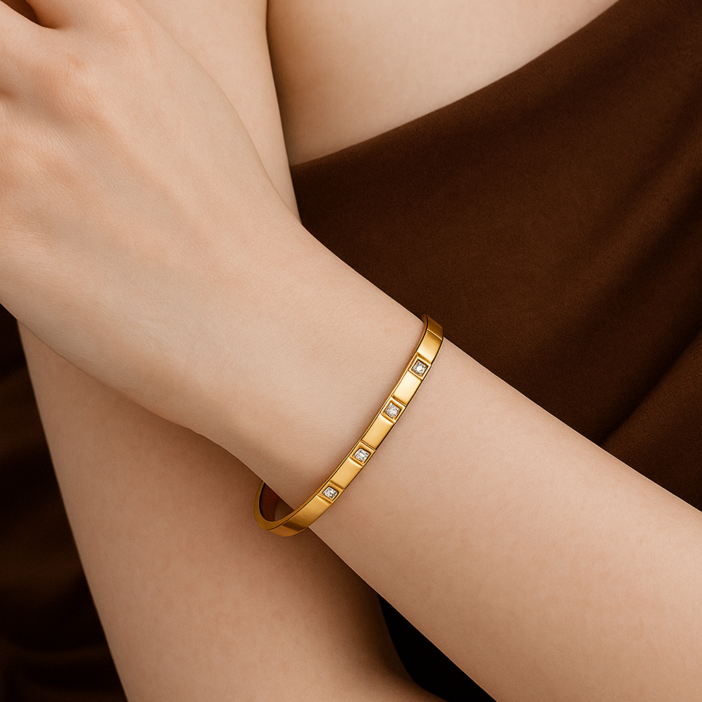 Lustra Bar Bangle