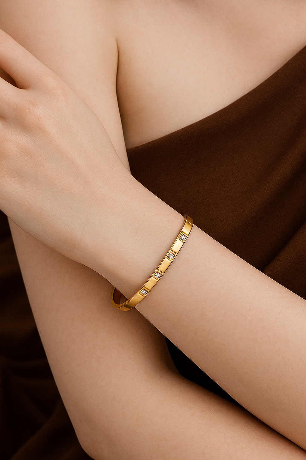 Lustra Bar Bangle