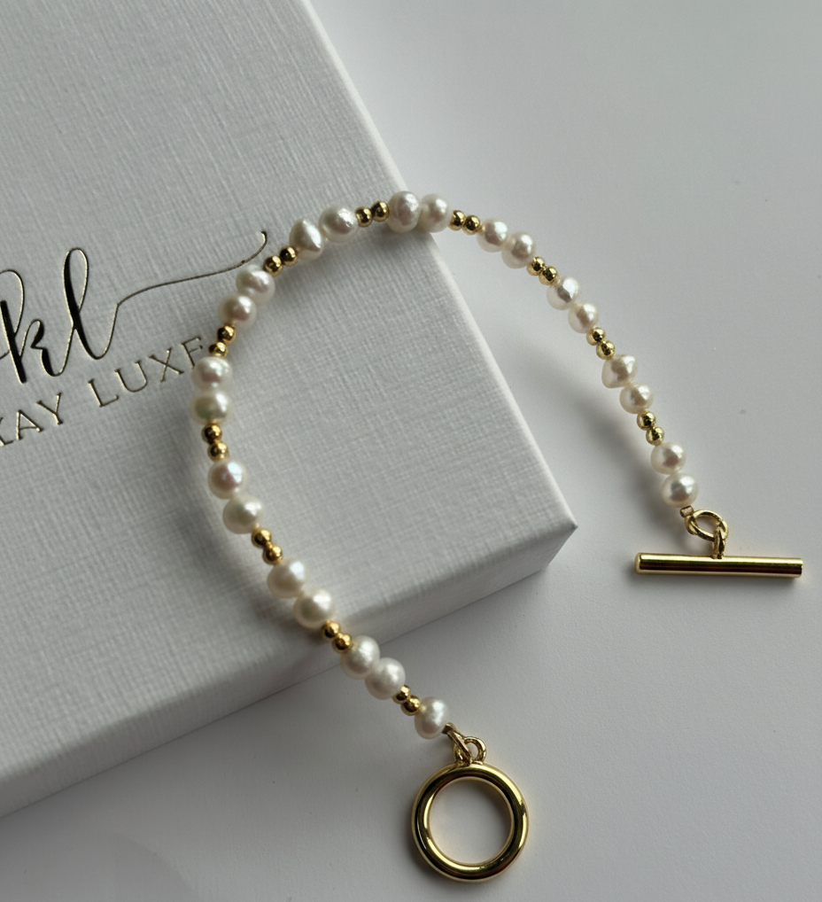 Gilded Pearls Bracelet