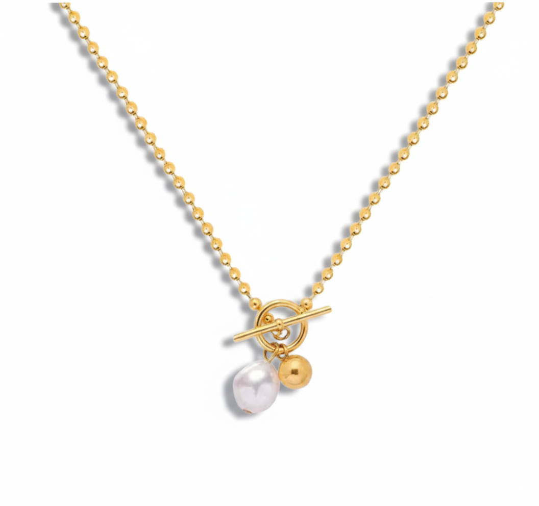Selira Pearl Necklace
